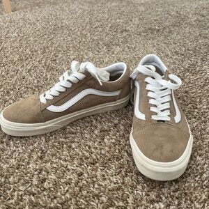 Women’s Vans - old skool suede taupe
